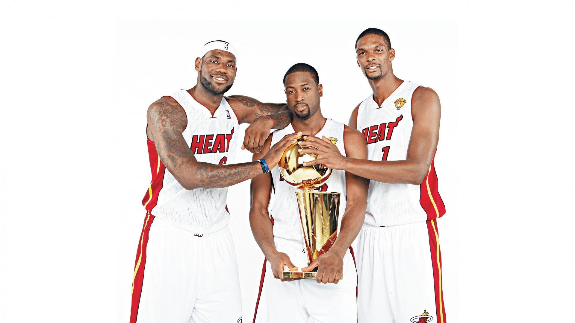 自由泳巅峰对决，世界纪录保持者与新生代天才的激烈较量